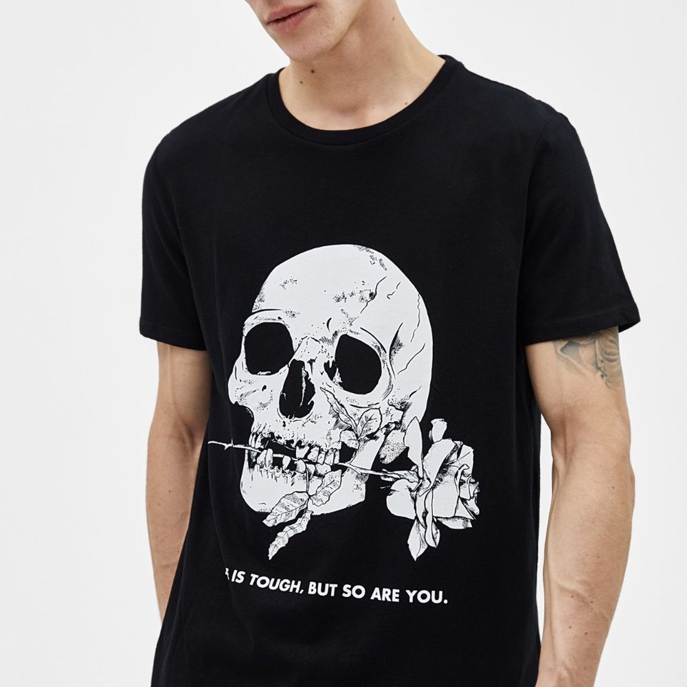 Bershka Men's T Shirt Black Skeleton Life is Tough
